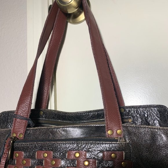 MUXO Distressed Black Leather Weekender Tote - Picture 2 of 13
